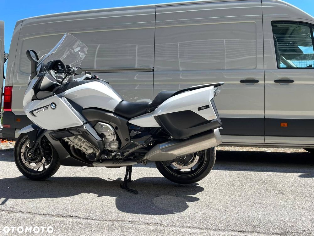 BMW K - 9