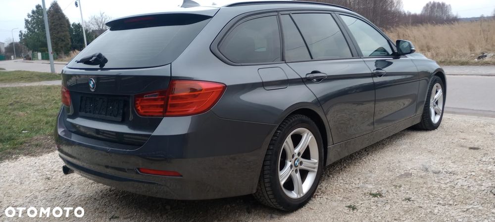 BMW Seria 3 318d DPF Edition Sport - 7