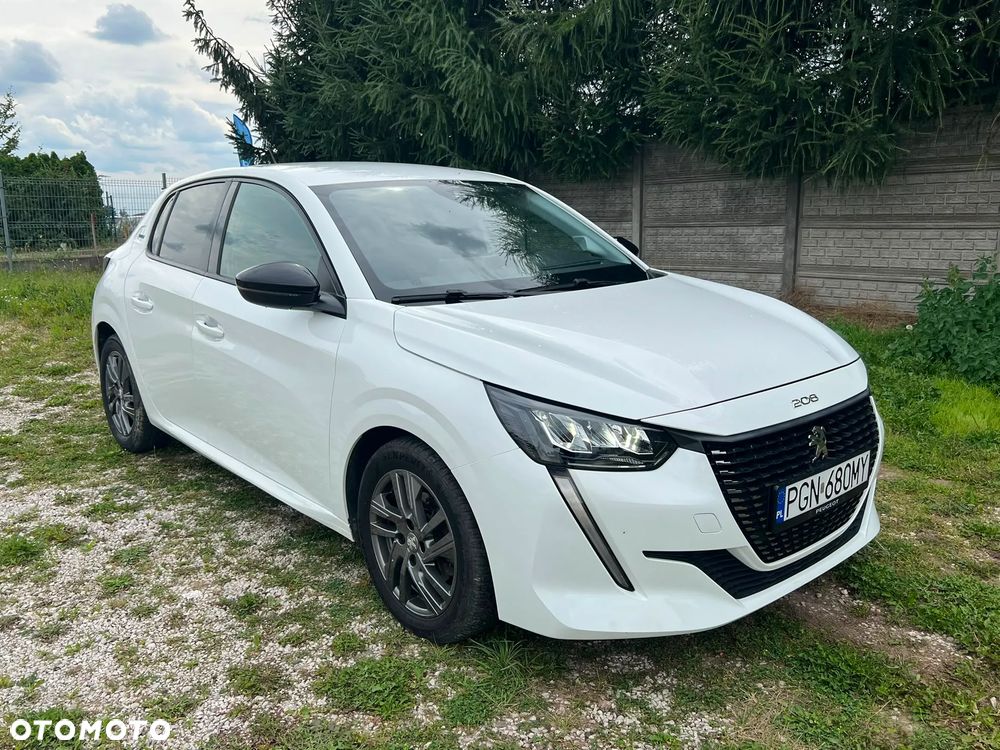 Peugeot 208 - 35