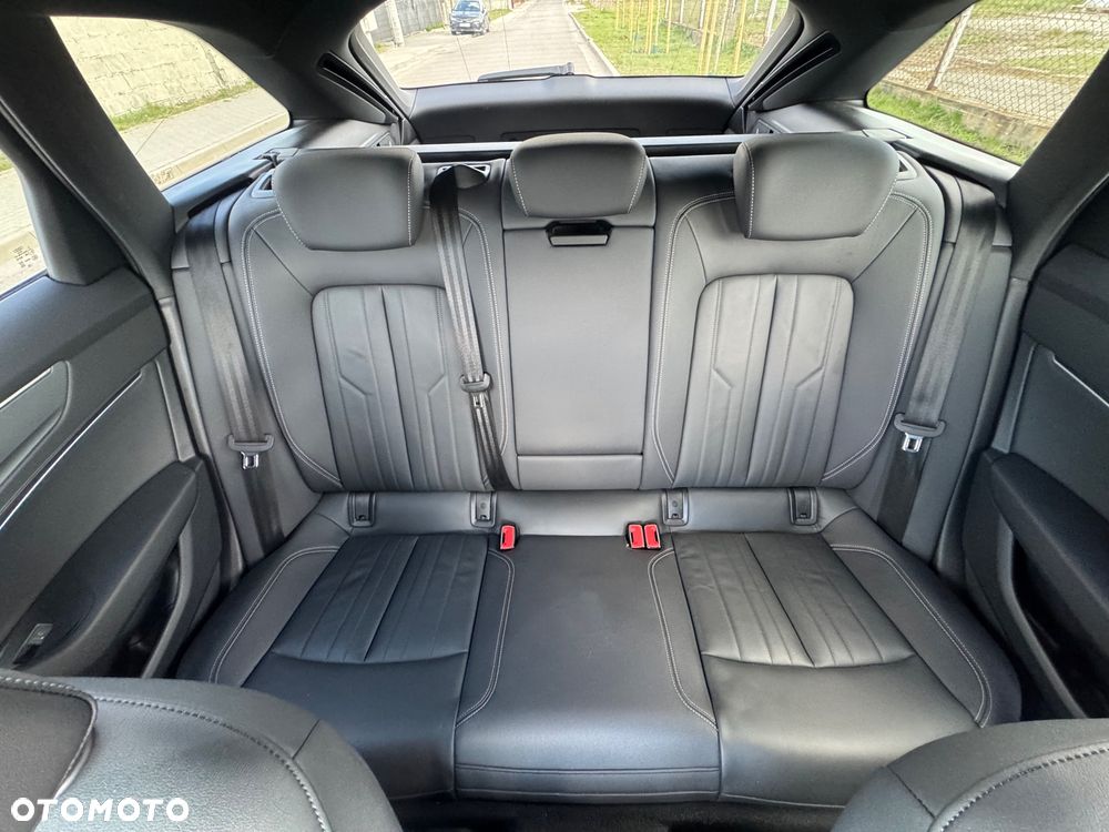 Audi A6 Avant 40 TDI quattro S tronic advanced - 22