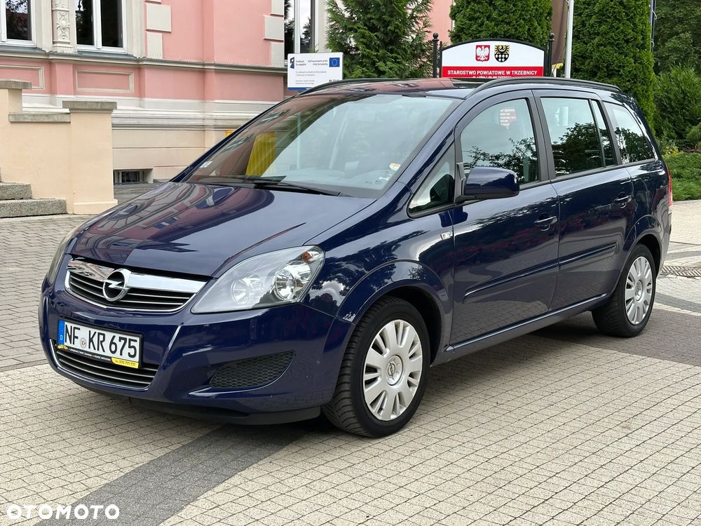 Opel Zafira 1.8 Family - 1