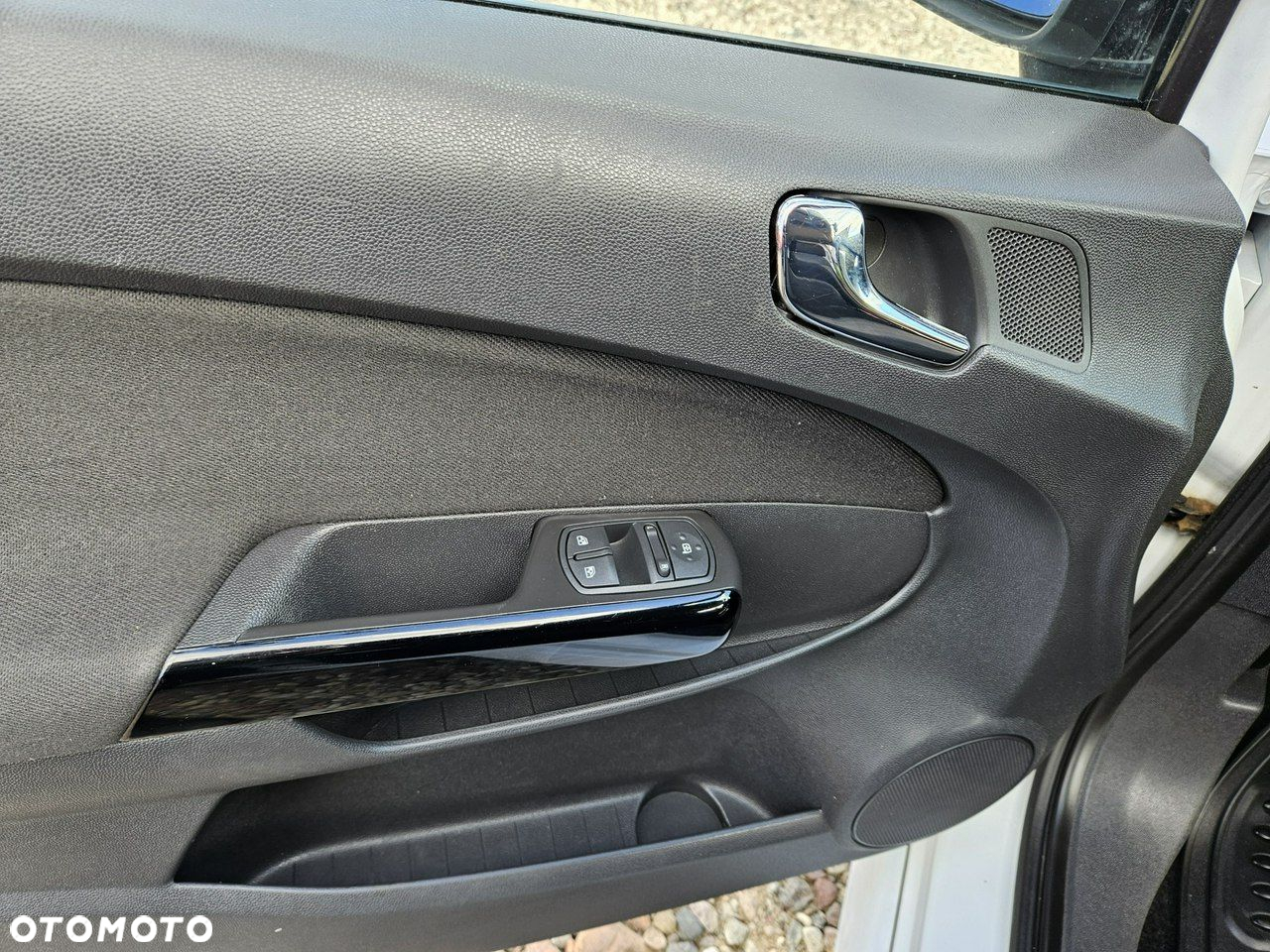Opel Corsa - 15