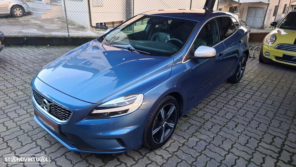 Volvo V40 2.0 D2 R-Design - 2