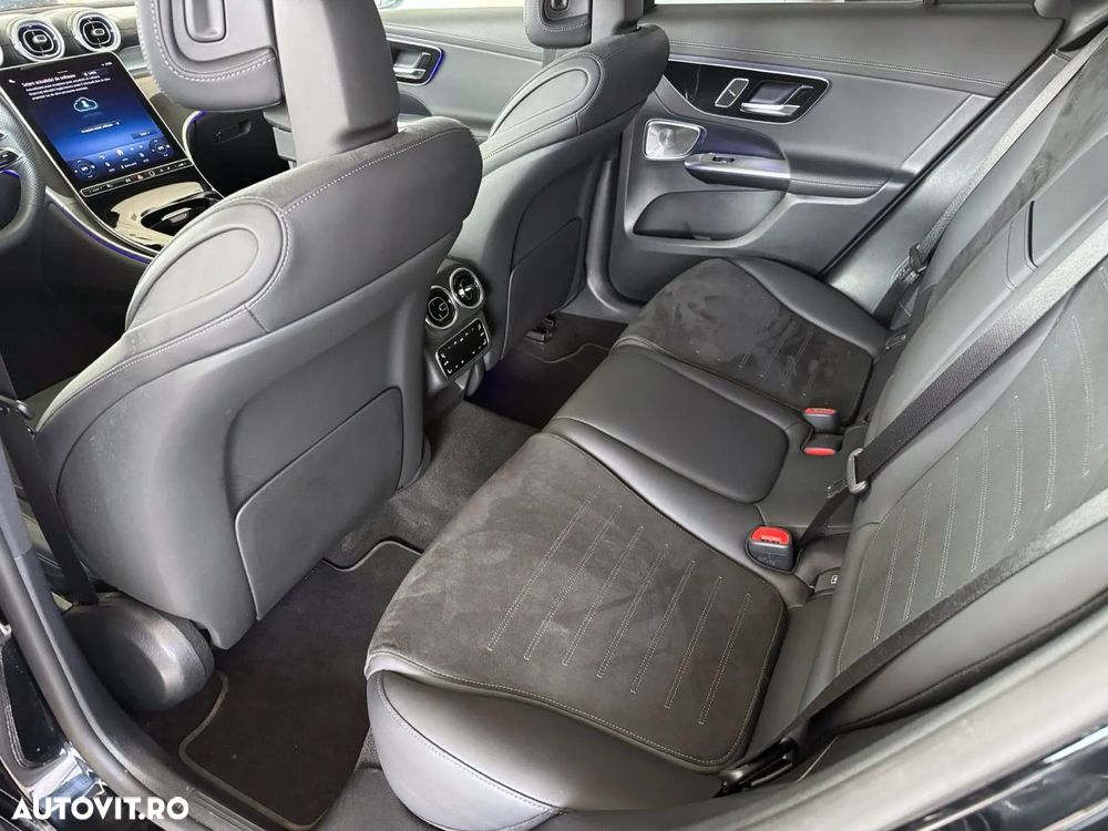 Mercedes-Benz GLC Coupe 300 4Matic 9G-TRONIC AMG Line Advanced - 15