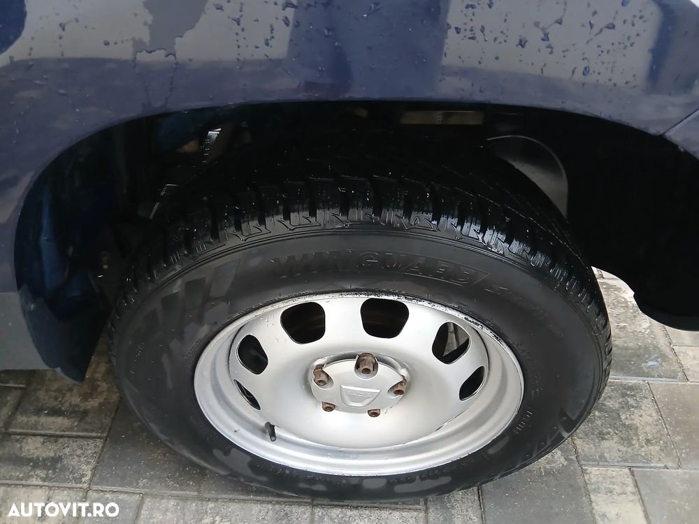 Dacia Duster 1.5 dCi 4x2 Laureate - 8