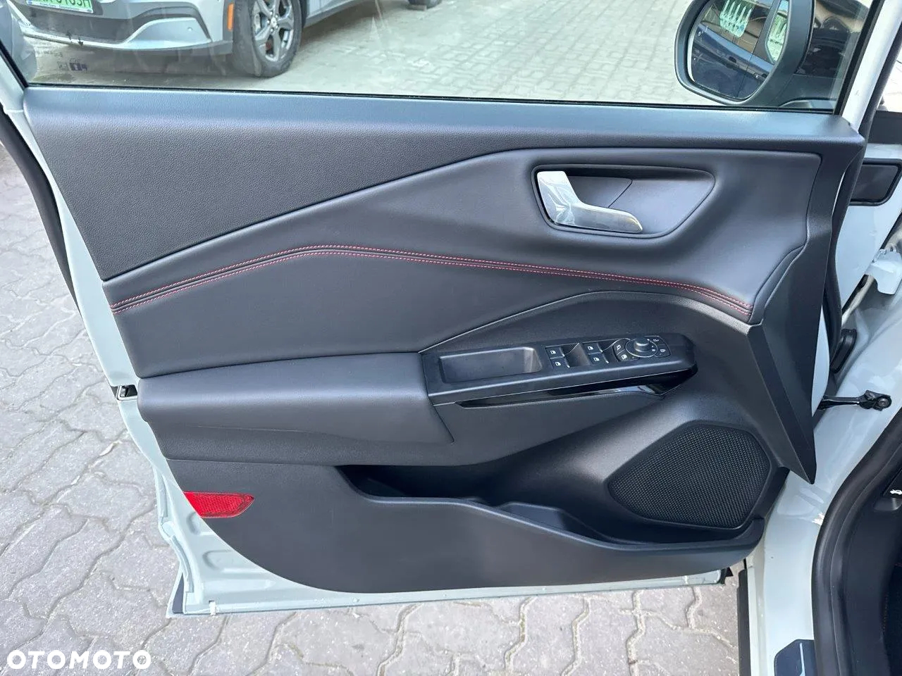 Ford Puma 1.0 EcoBoost mHEV ST-Line X DCT - 9