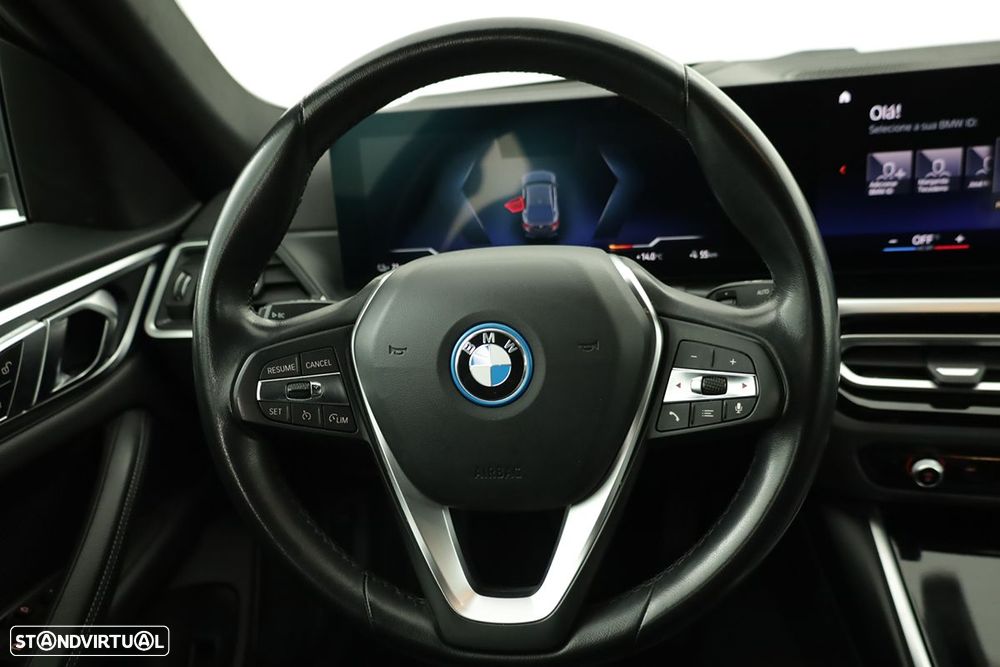 BMW i4 eDrive40 - 17