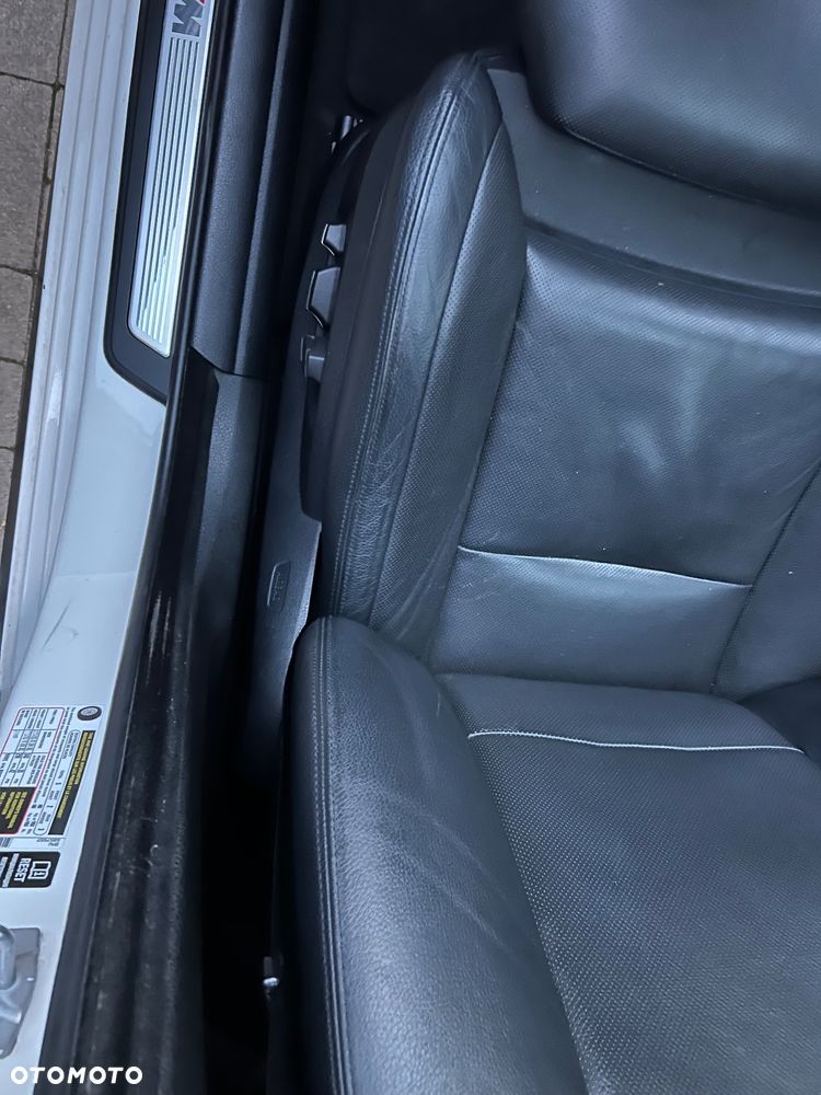 BMW Seria 5 535i Sport-Aut - 12