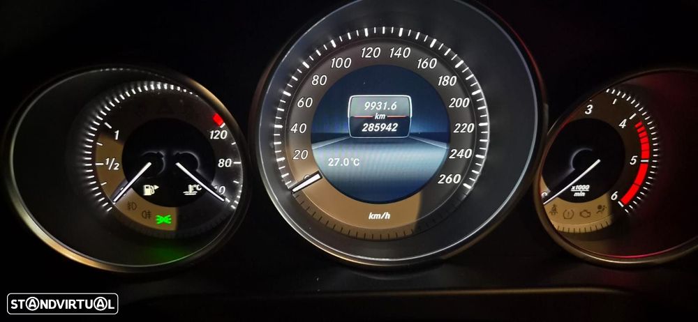 Mercedes-Benz E 250 BlueTEC Avantgarde - 16