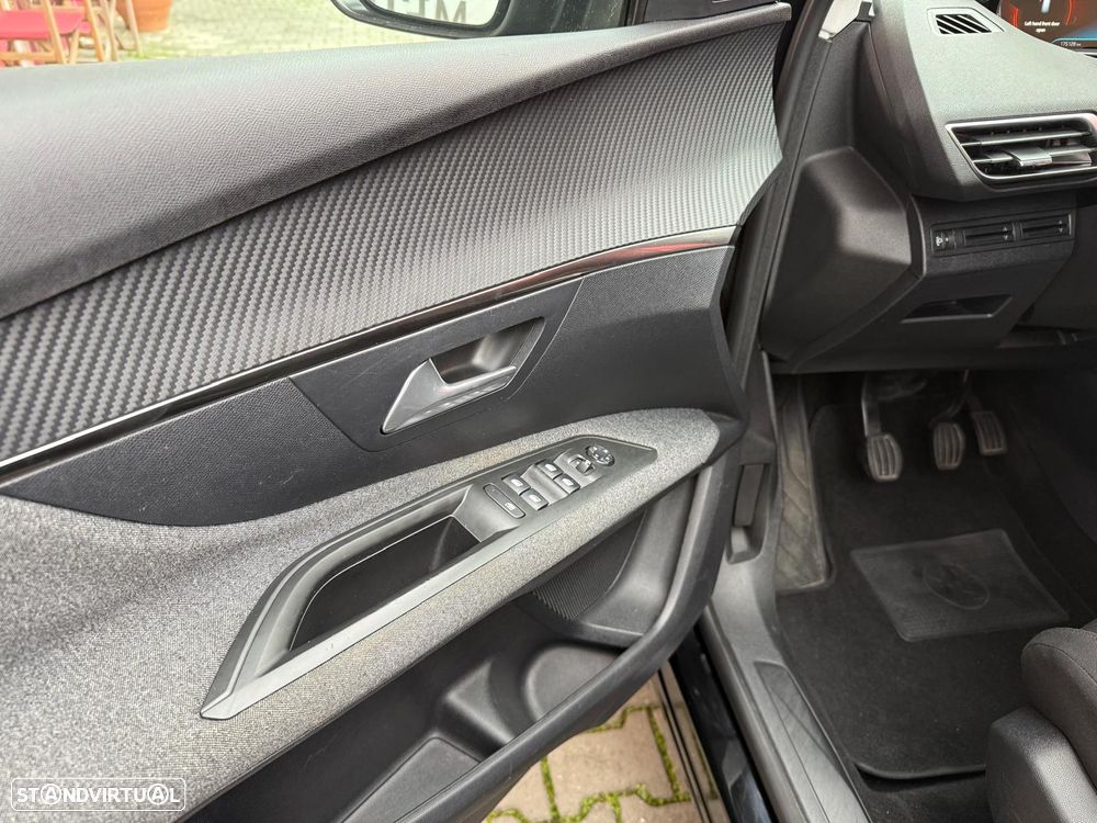 Peugeot 3008 1.6 BlueHDi Access - 17