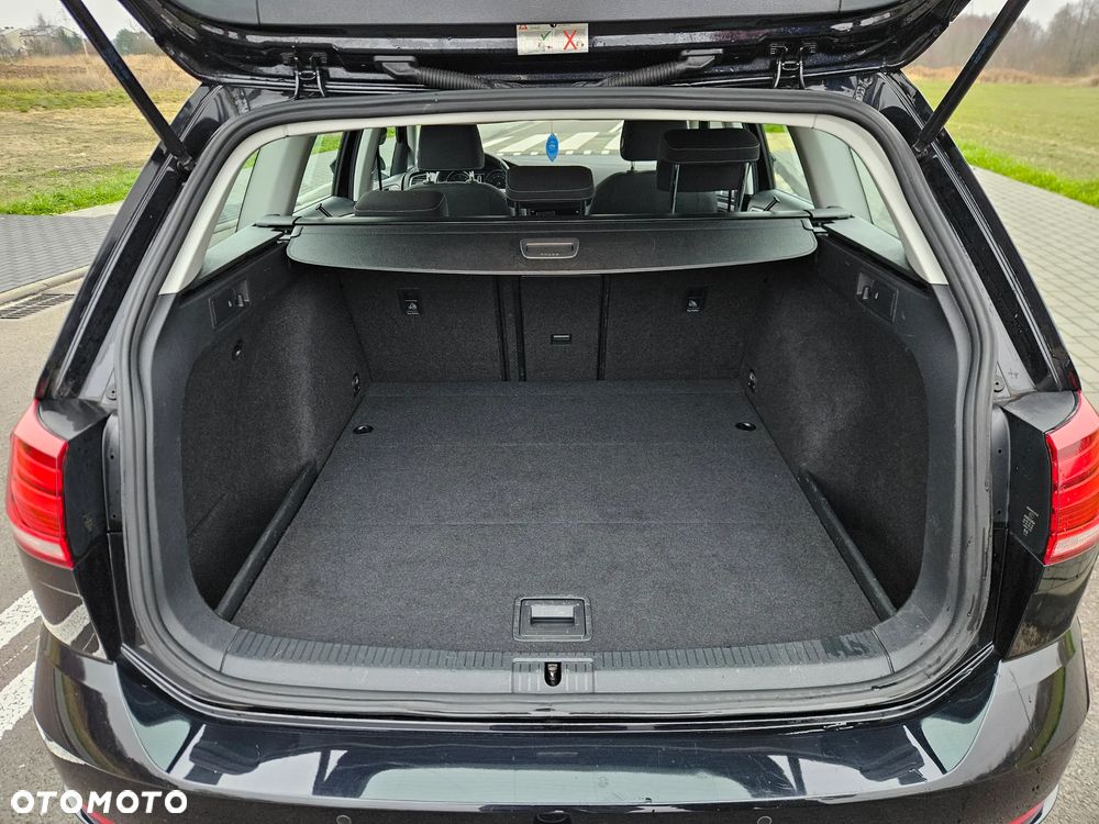 Volkswagen Golf Variant 2.0 TDI (BlueMotion Technology) DSG Highline - 13