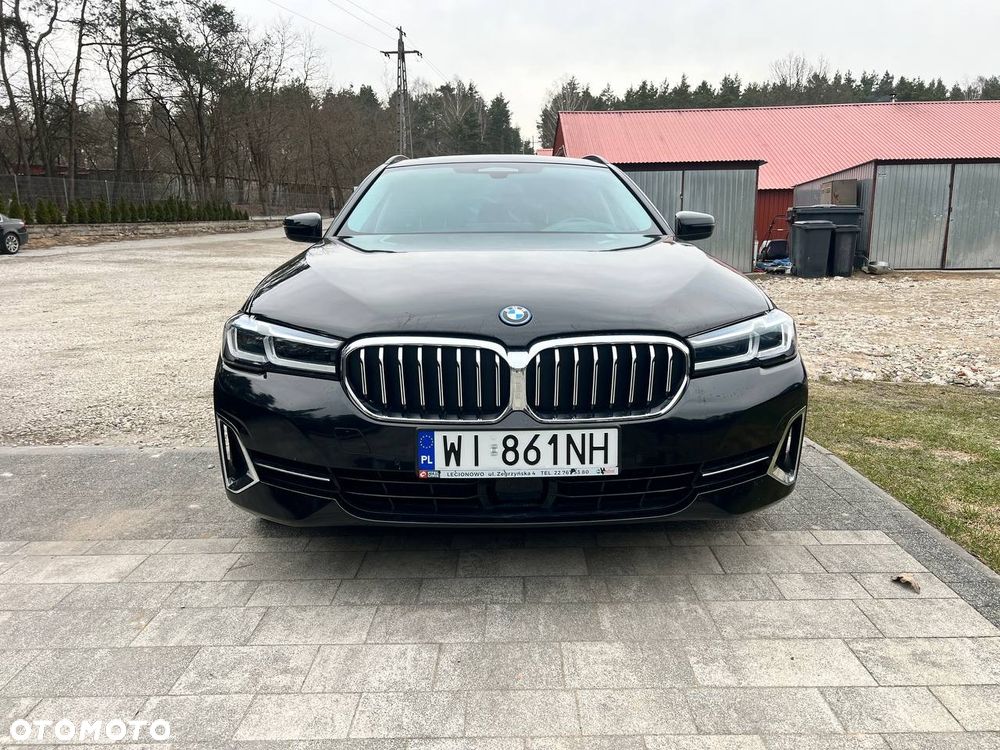BMW Seria 5 530e xDrive - 3