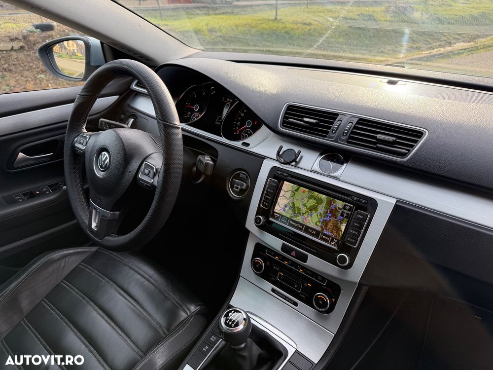 Volkswagen Passat CC 2.0 TDI DPF - 11