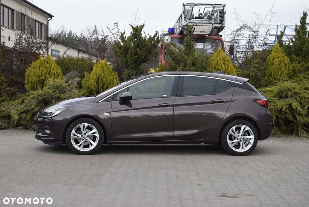 Opel Astra 1.4 T Elite - 29