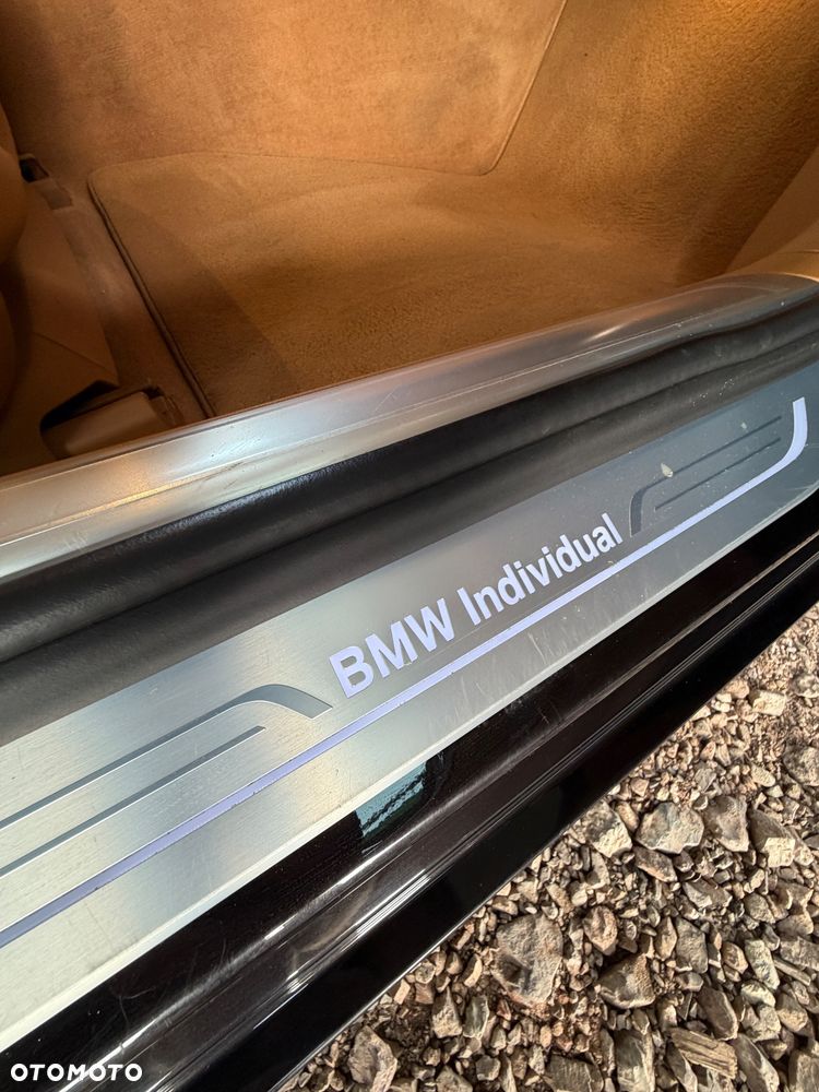 BMW Seria 7 750Li xDrive - 26