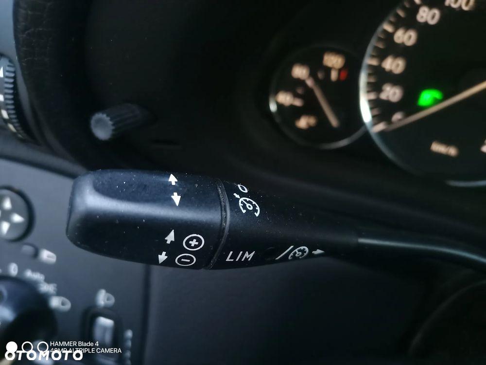 Mercedes-Benz Klasa C 200 CDI Avantgarde Sport Edition - 18