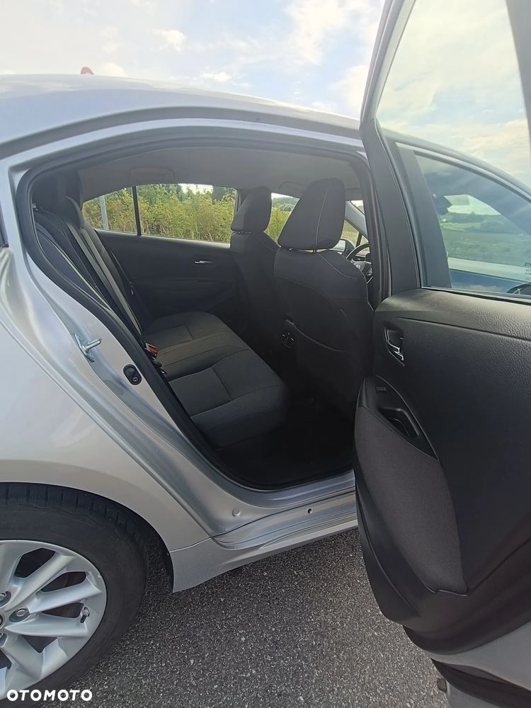 Toyota Corolla 1.8 Hybrid Comfort - 11