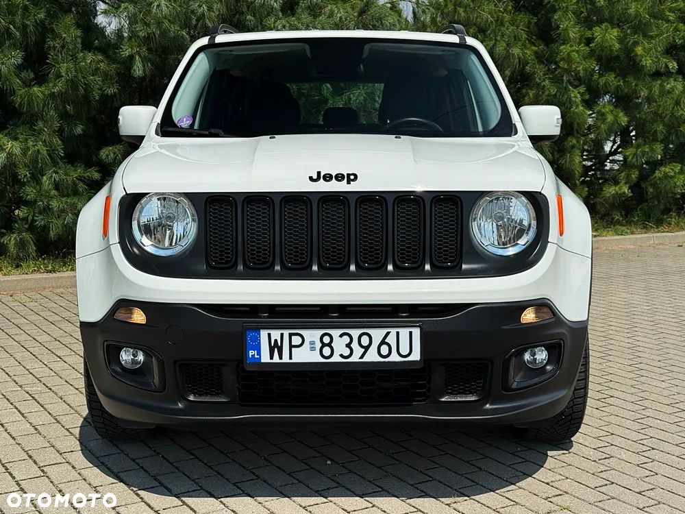 Jeep Renegade 1.6 E-TorQ Sport - 3
