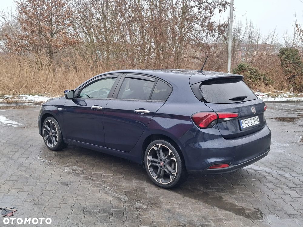 Fiat Tipo 1.4 T-Jet 16v Easy - 2
