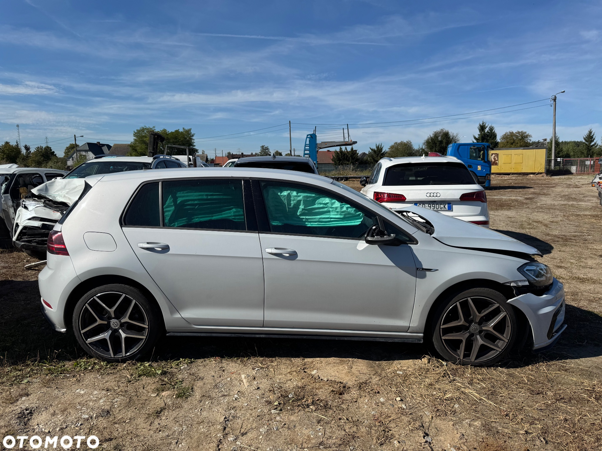 Volkswagen Golf 1.5 TSI OPF R-Line - 4