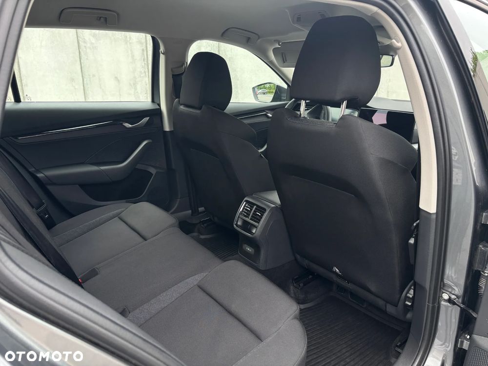 Skoda Octavia 1.5 TSI mHEV Edition 130 Essence DSG - 11