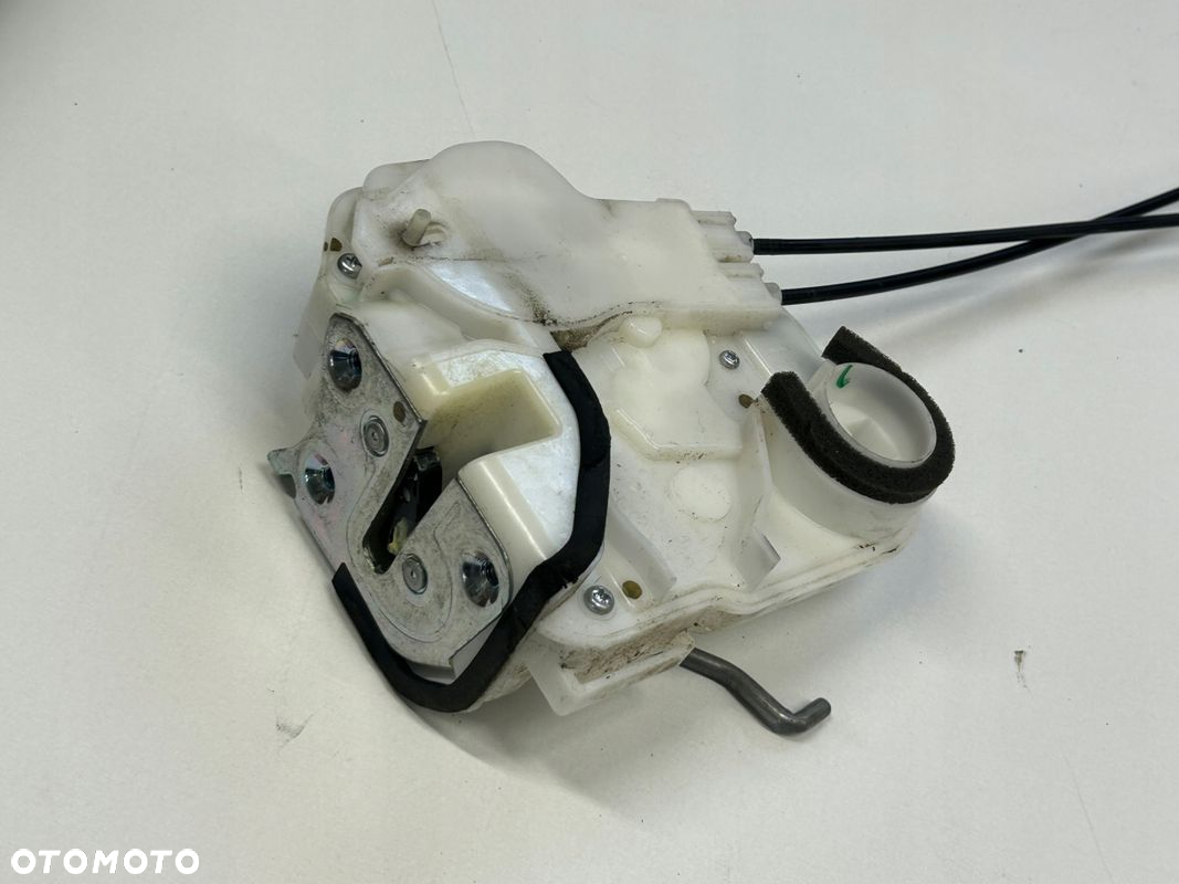 MITSUBISHI SPACE STAR II ZAMEK DRZWI PRAWY TYŁ 2 PIN - 4