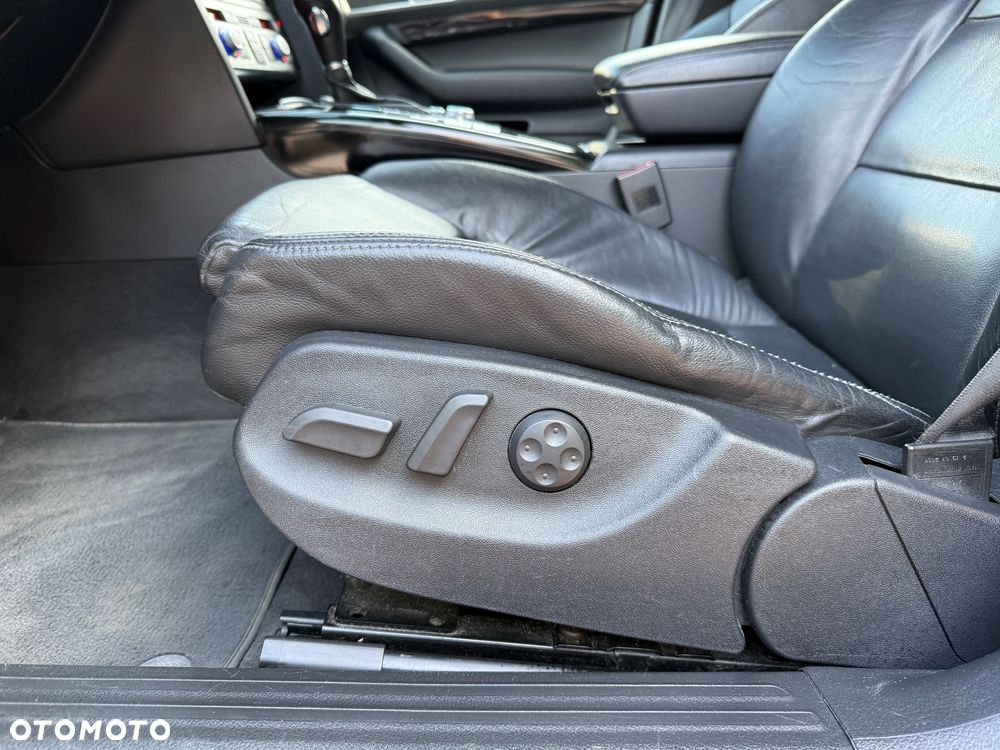 Audi A6 Avant 3.0 TDI Quattro Tiptronic - 16