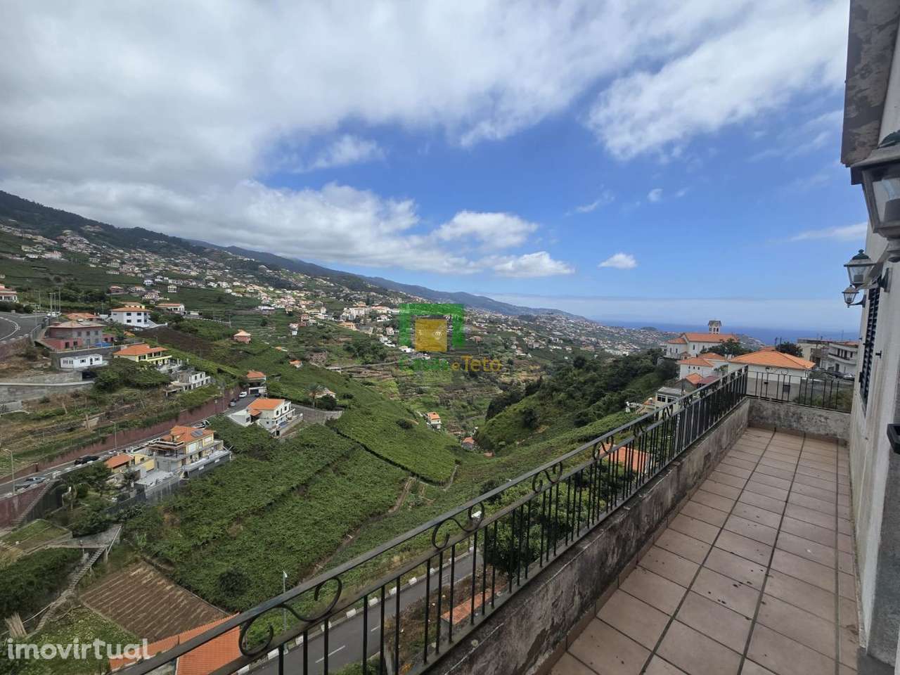 Moradia T6- Estreito de Câmara de Lobos - Grande imagem: 3/27