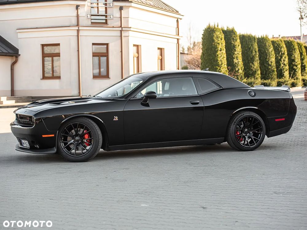 Dodge Challenger 6.4 Scat Pack - 7