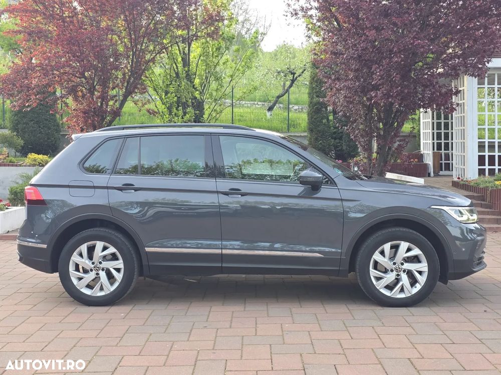 Volkswagen Tiguan 2.0 TDI 4Mot DSG Elegance - 6
