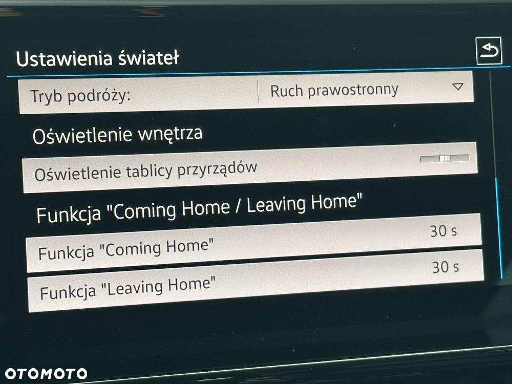 Volkswagen Arteon 2.0 TDI SCR 4Motion DSG R-Line - 25