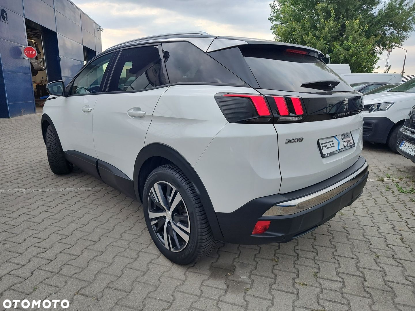 Peugeot 3008 1.2 PureTech Active - 4