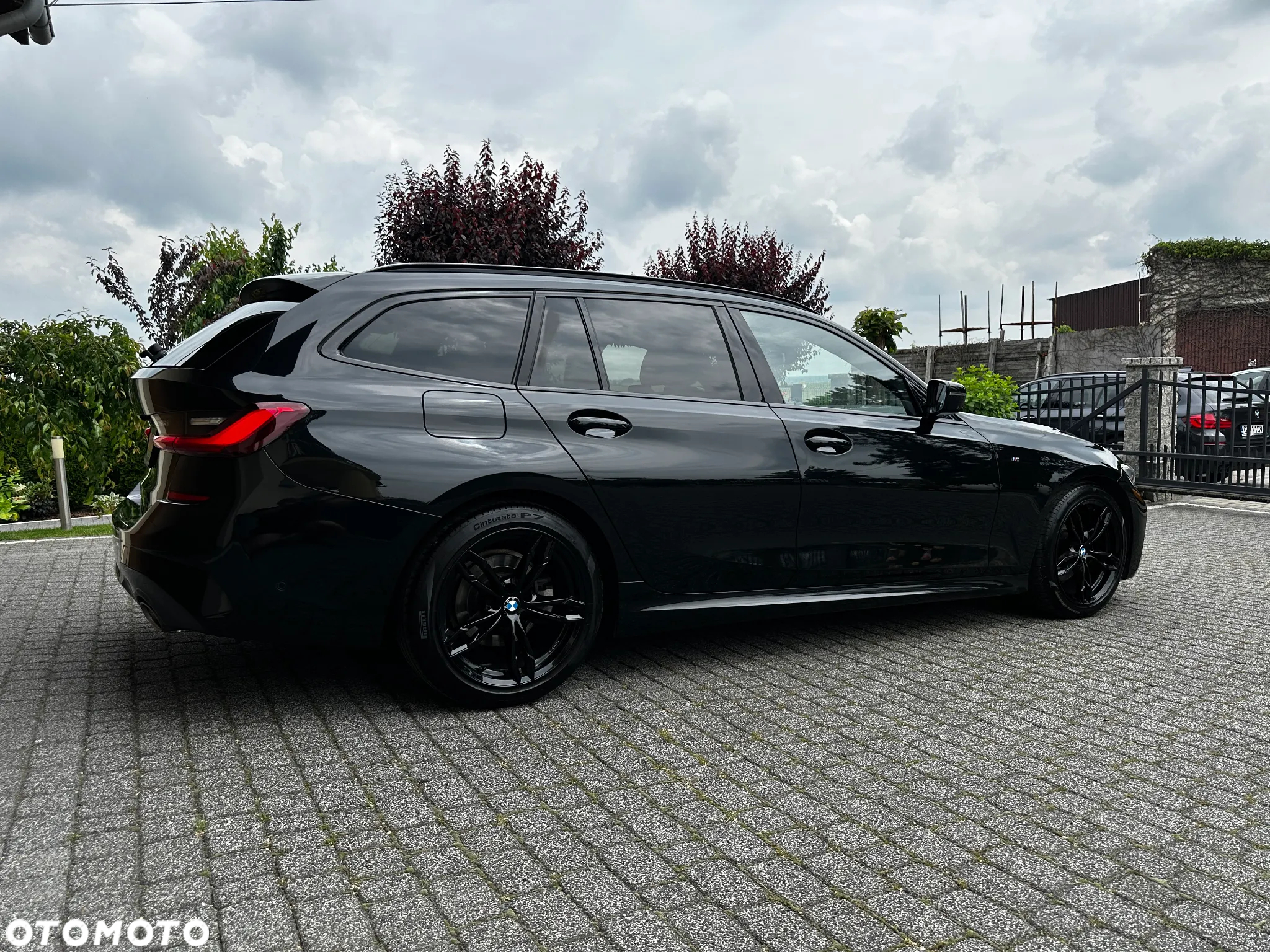 BMW Seria 3 320d Touring M Sport - 12