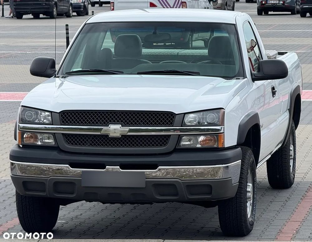 Chevrolet SILVERADO - 1