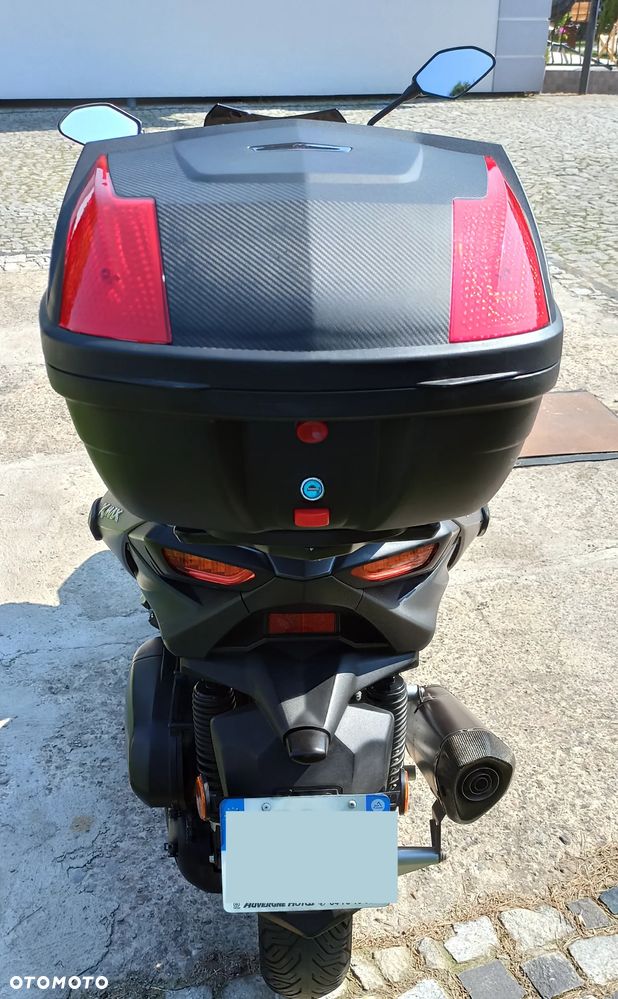 Yamaha X-max - 10
