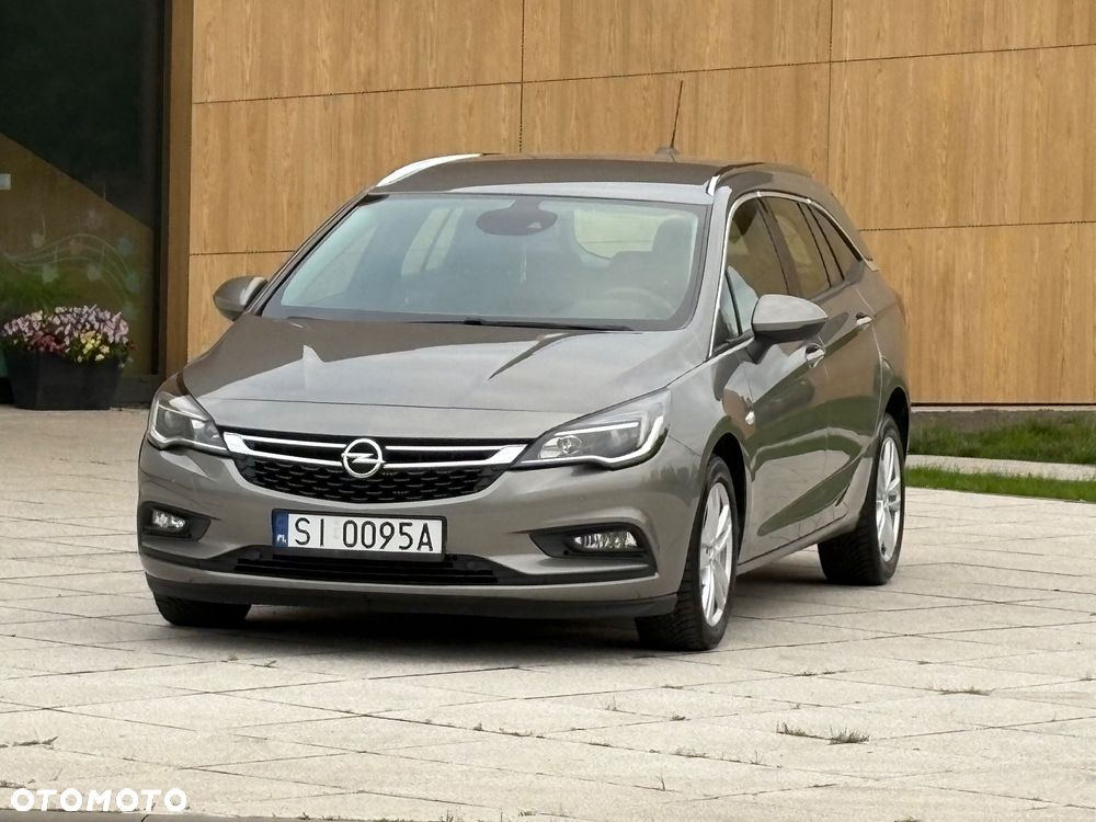 Opel Astra - 1