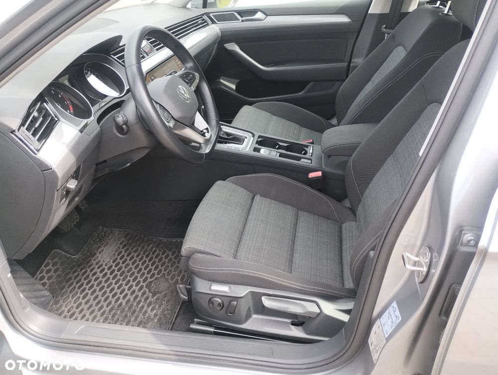 Volkswagen Passat 1.5 TSI EVO Business DSG - 14
