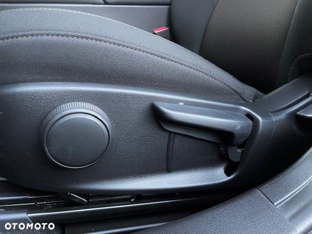 Mazda 3 2.0 mHEV Exclusive-Line - 13