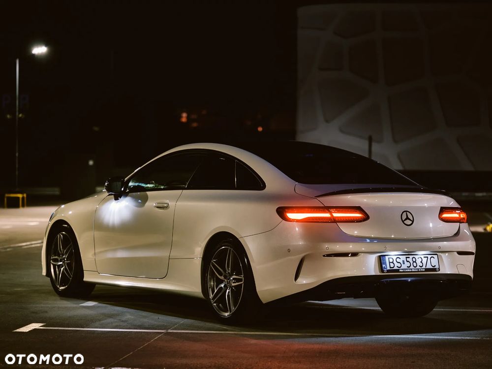 Mercedes-Benz Klasa E - 17