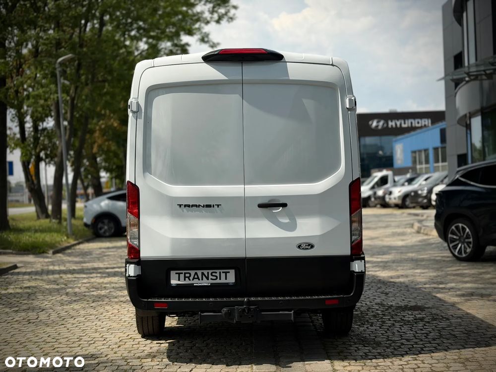 Ford Transit - 17