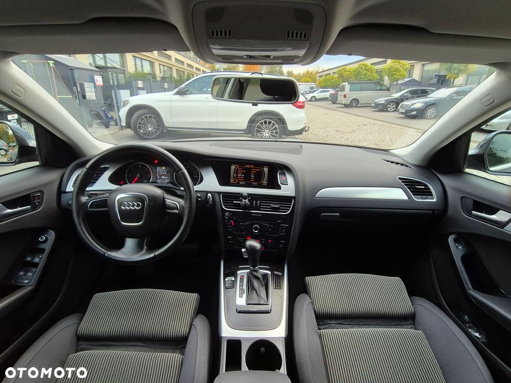 Audi A4 Avant - 7