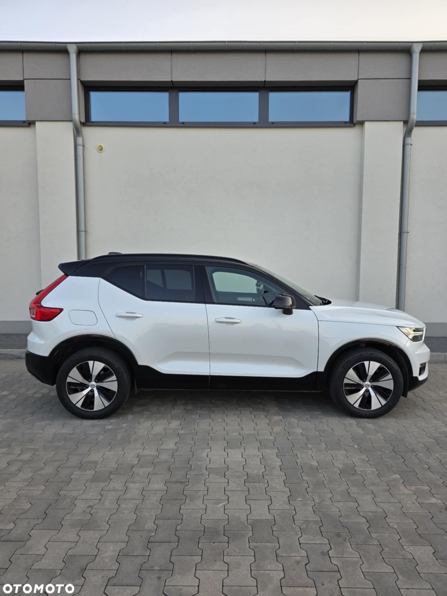Volvo XC 40 T4 Plug-In Hybrid Inscription - 3