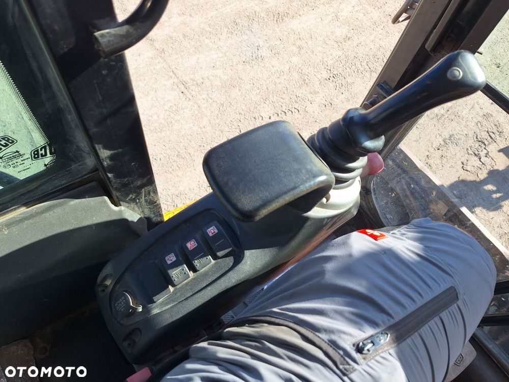 JCB 8035 Zts - 14