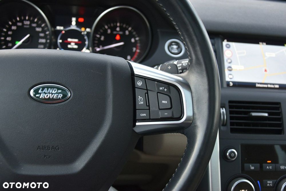 Land Rover Discovery Sport - 29