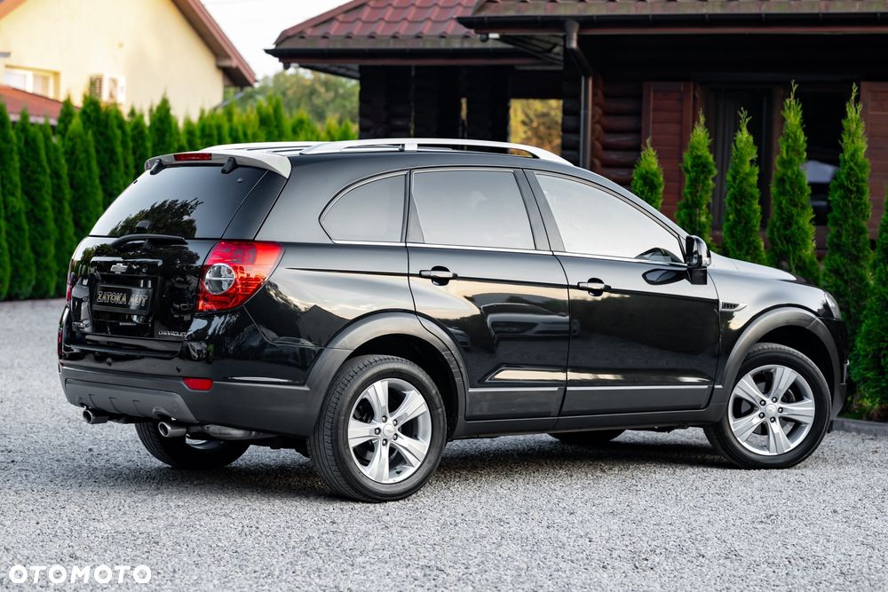 Chevrolet Captiva 2.4 LT+ - 14