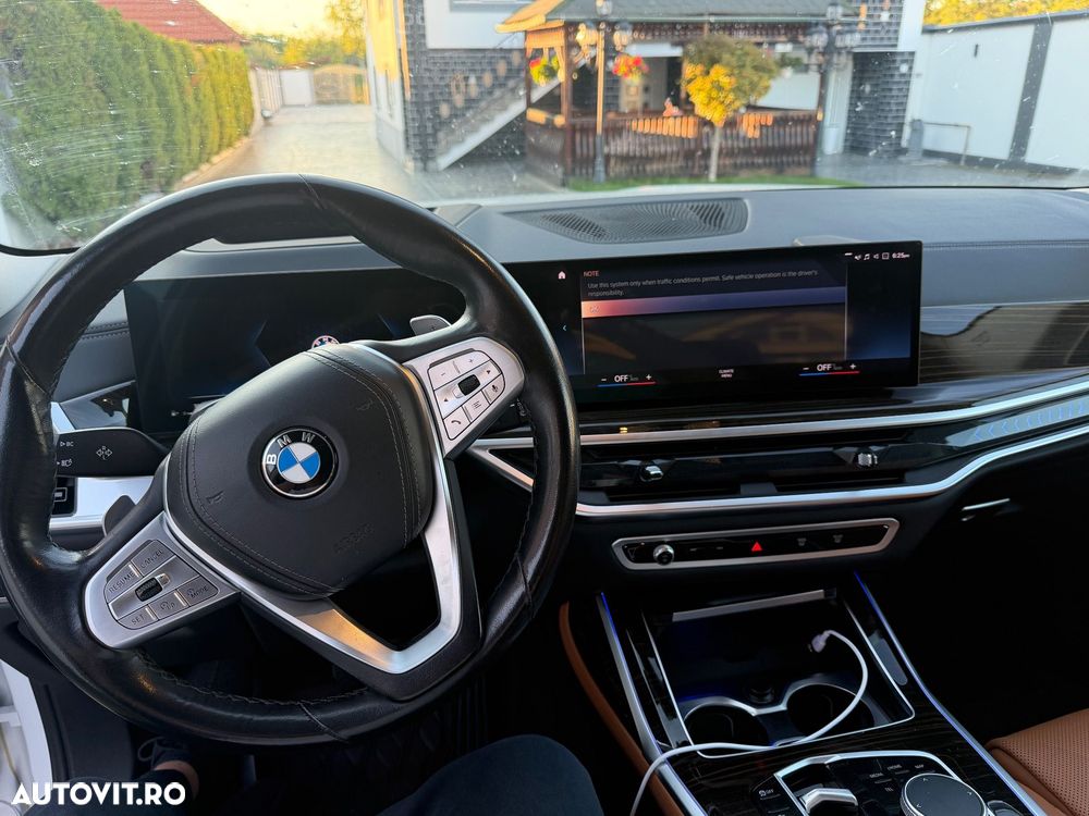 BMW X7 xDrive40i - 7