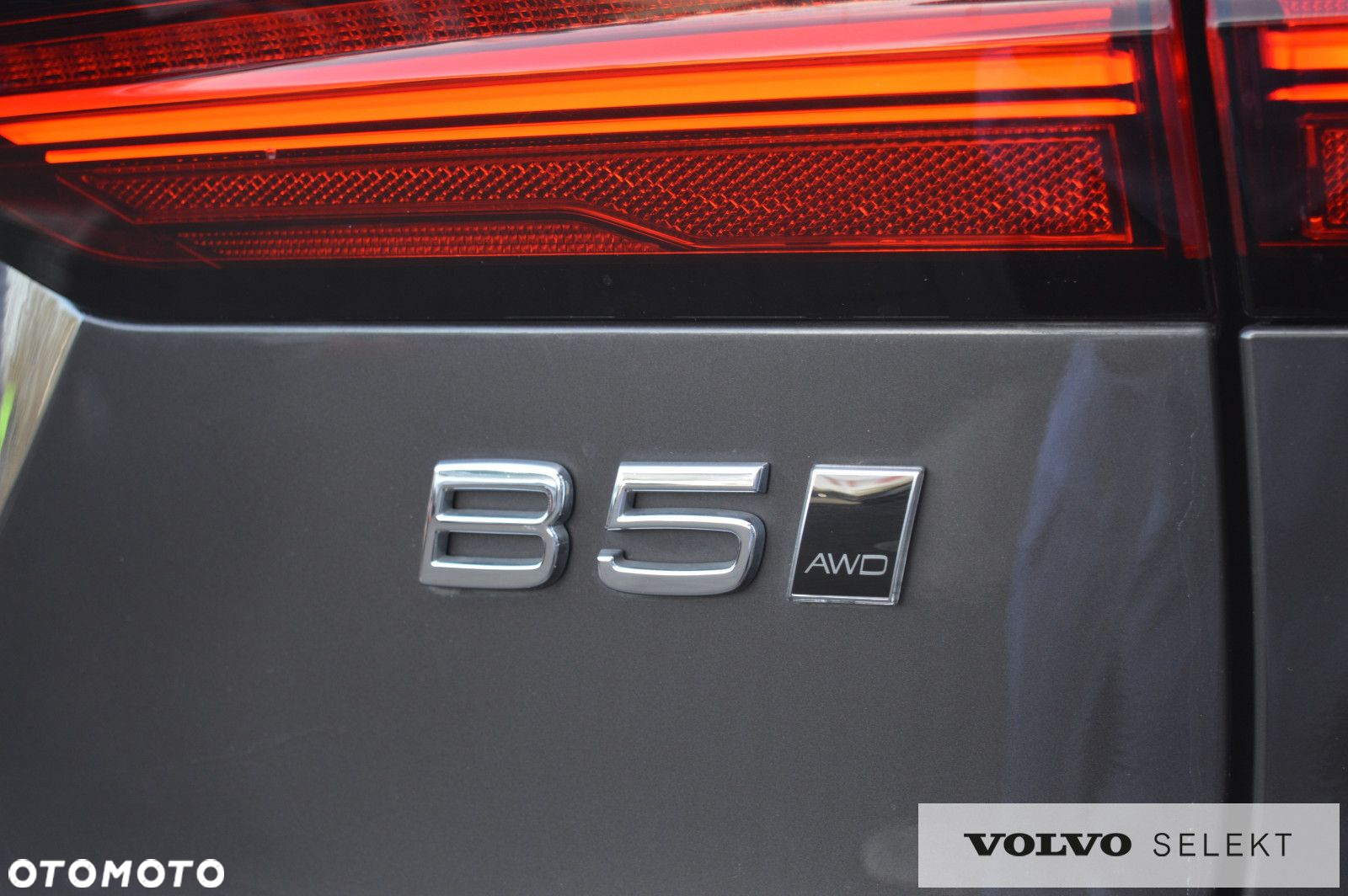 Volvo V90 Cross Country - 11