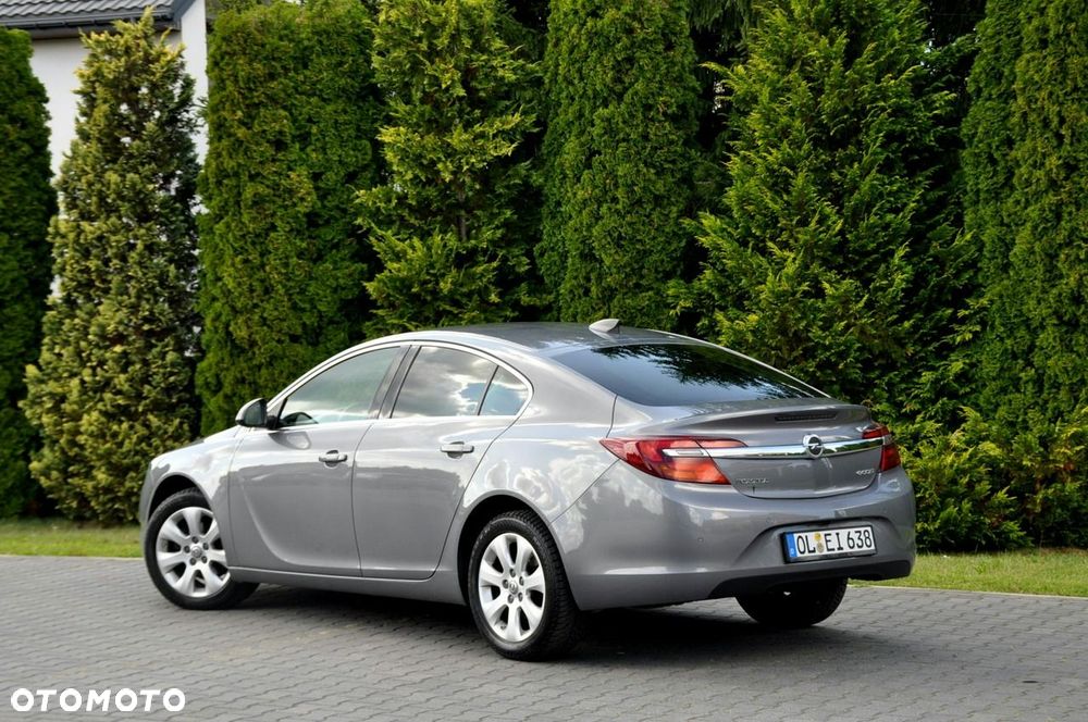Opel Insignia - 14