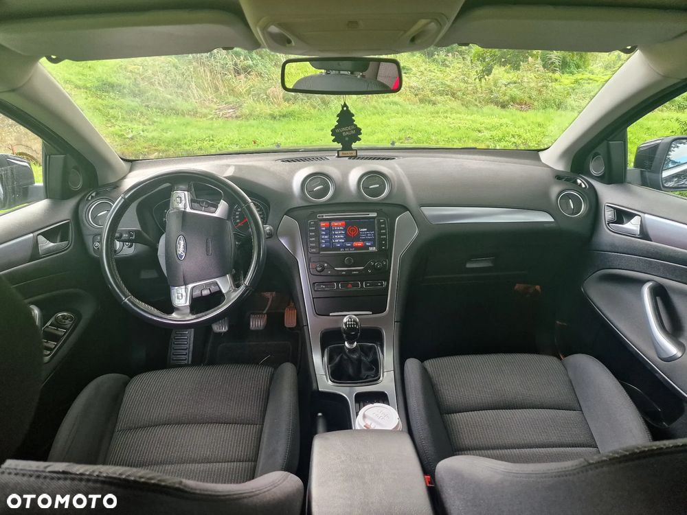 Ford Mondeo 2.0 TDCi Platinium X Plus (Titanium) - 30