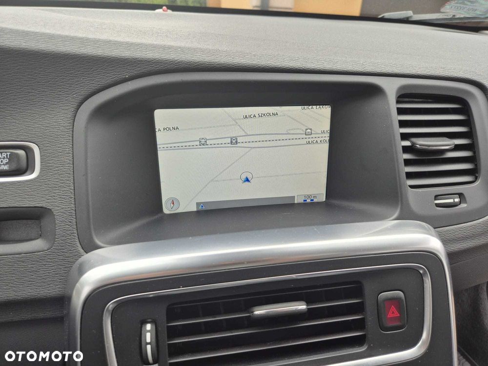 Volvo S60 - 4